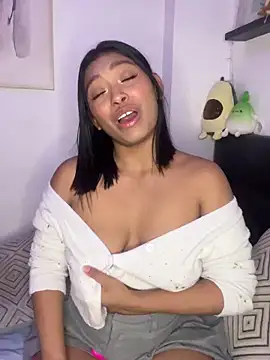 Isabella fasilier online show from 01-30-25, 12:50