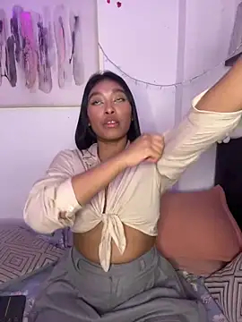 Isabella fasilier online show from 03-04-25, 01:45