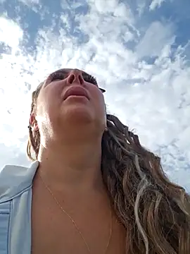 MariaRichi  online show from 09-09-25, 07:19