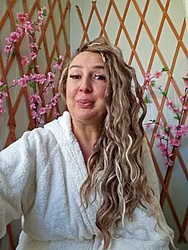 MariaRichi  online show from 09-11-25, 06:46