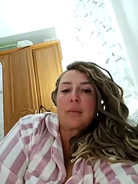 MariaRichi  online show from 09-29-25, 06:57