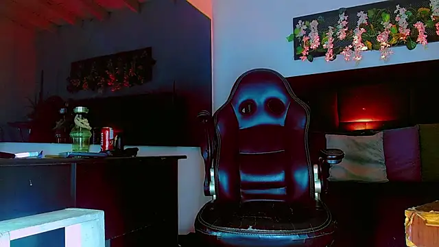 HannibalLester online show from 04-15-26, 05:25