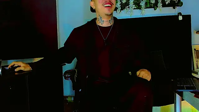 HannibalLester online show from 04-27-26, 07:50