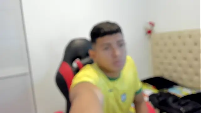 yei-sant online show from 10-28-25, 03:32