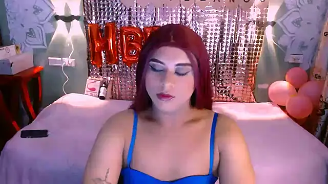 Snapshot of Emili_Roux chatting on 02-11-25, 12:16 Emili Roux online show from 02-11-25, 12:16