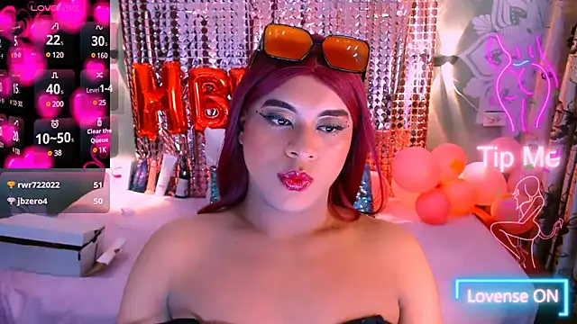 Snapshot of Emili_Roux chatting on 02-13-25, 07:21 Emili Roux online show from 02-13-25, 07:21