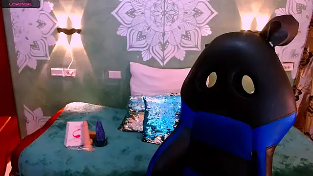 Snapshot of Emili_Roux chatting on 03-03-25, 02:59 Emili Roux online show from 03-03-25, 02:59