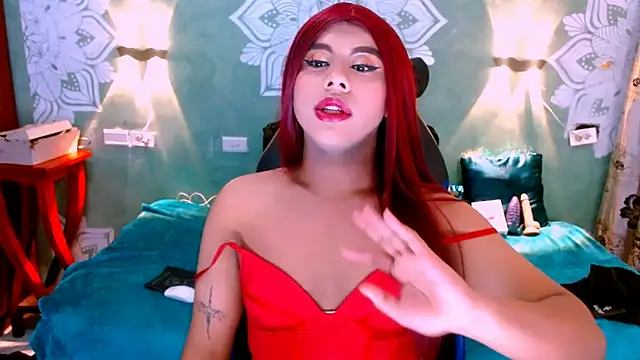 Snapshot of Emili_Roux chatting on 03-17-25, 07:04 Emili Roux online show from 03-17-25, 07:04