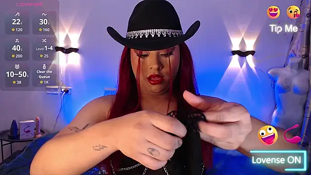 Snapshot of Emili_Roux chatting on 11-23-25, 12:05 Emili Roux online show from 11-23-25, 12:05