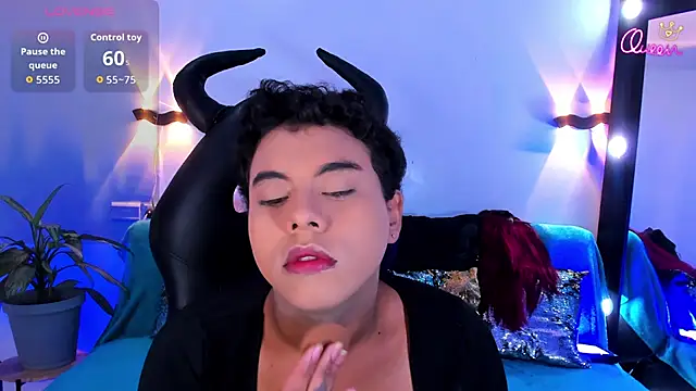 Emili Roux online show from 07-26-26, 11:17