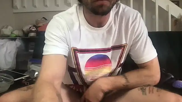 Snapshot of mackshaft4711 chatting on 11-24-25, 06:07 mackshaft4711 online show from 11-24-25, 06:07