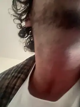 Snapshot of mackshaft4711 chatting on 11-29-25, 06:44 mackshaft4711 online show from 11-29-25, 06:44