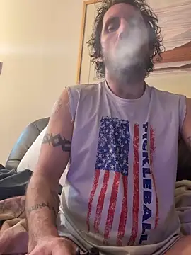 Snapshot of mackshaft4711 chatting on 12-20-25, 02:29 mackshaft4711 online show from 12-20-25, 02:29