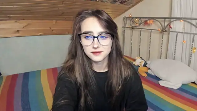 Snapshot of SilverDream chatting on 12-06-24, 09:02 SilverDream online show from 12-06-24, 09:02