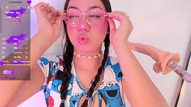 emma smile online show from 01-29-25, 12:02