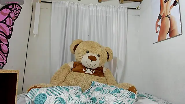 sweet amalia4 online show from 09-11-25, 07:14