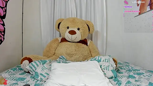 sweet amalia4 online show from 09-16-25, 08:43