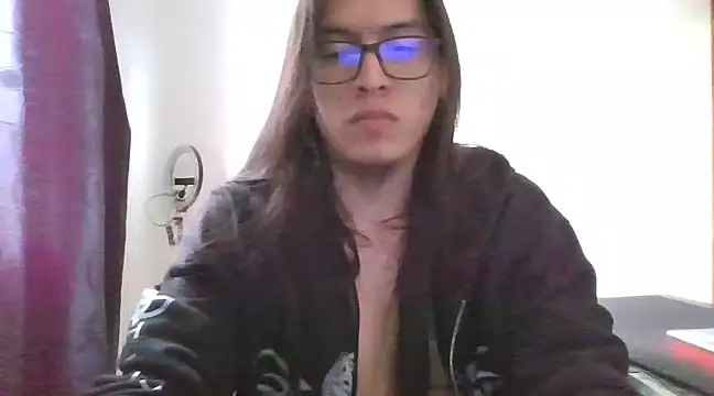 Pitton031 online show from 03-18-25, 09:32