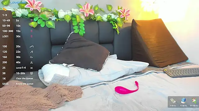 Hannah williams1 online show from 01-12-25, 03:17