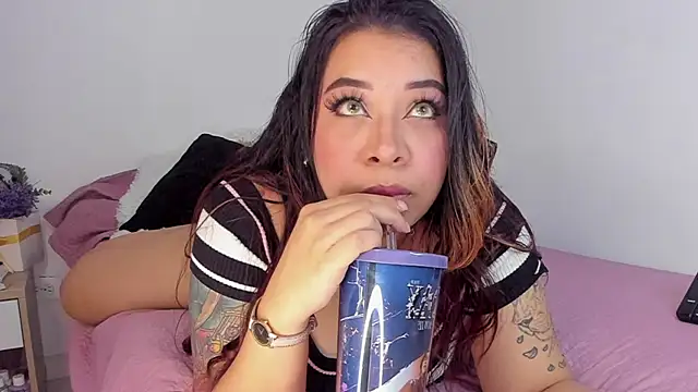 C rose97 online show from 09-28-25, 10:26