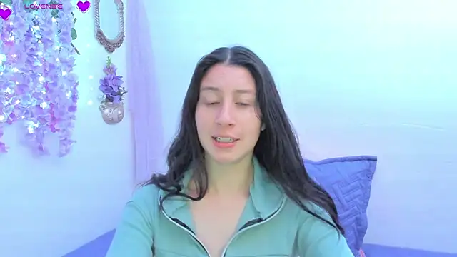 Snapshot of Alexa9_9 chatting on 01-07-25, 02:41 Alexa9 9 online show from 01-07-25, 02:41