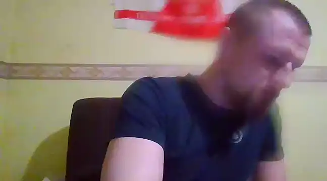 Snapshot of Regularfucker28 chatting on 02-04-25, 04:50 Regularfucker28 online show from 02-04-25, 04:50