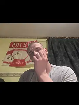 Snapshot of Regularfucker28 chatting on 03-09-26, 09:19 Regularfucker28 online show from 03-09-26, 09:19