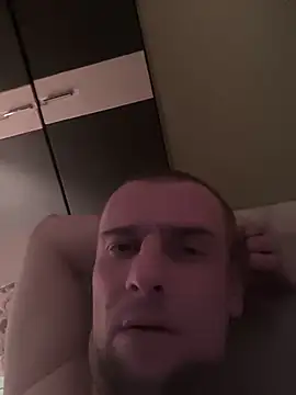 Snapshot of Regularfucker28 chatting on 03-12-26, 02:29 Regularfucker28 online show from 03-12-26, 02:29