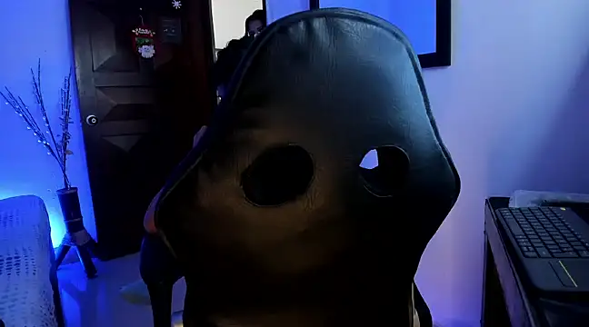 eva ashford online show from 12-05-24, 03:39