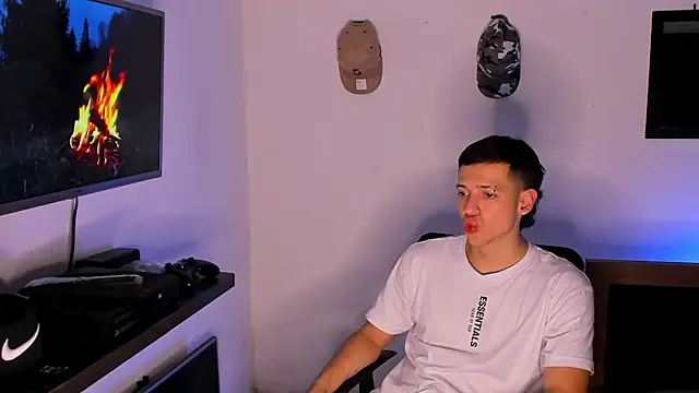 Dimitri higth420 online show from 09-09-25, 04:34