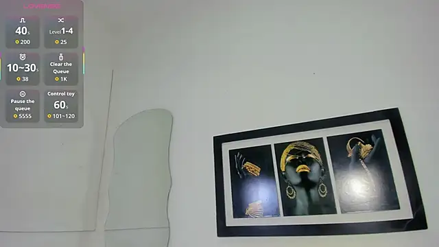 zoee lovv online show from 11-26-25, 03:07