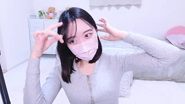 Yurie  online show from 01-25-25, 11:13