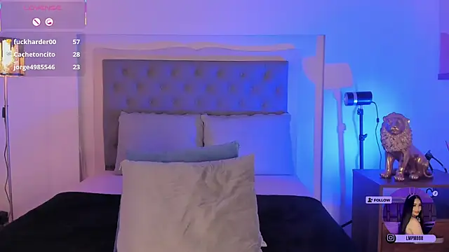 Katte Hood11 online show from 02-18-25, 07:21