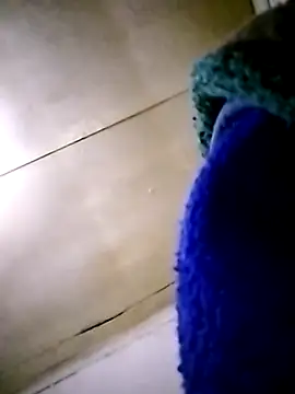 Snapshot of zipeqengeshe21 chatting on 09-16-25, 03:18 zipeqengeshe21 online show from 09-16-25, 03:18