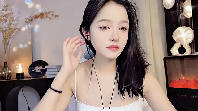 xiaodaibabyy online show from 02-28-25, 01:14