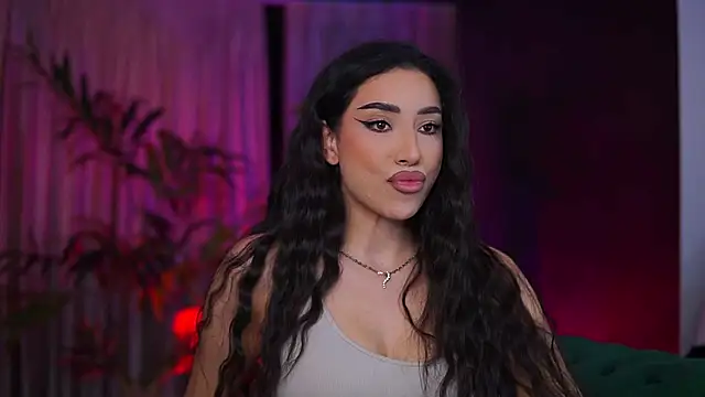 GinaValentinna online show from 11-26-25, 07:48