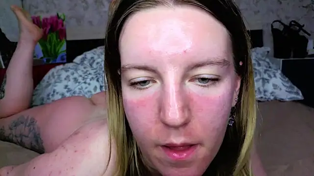 Baiambel Mi online show from 04-28-26, 03:39