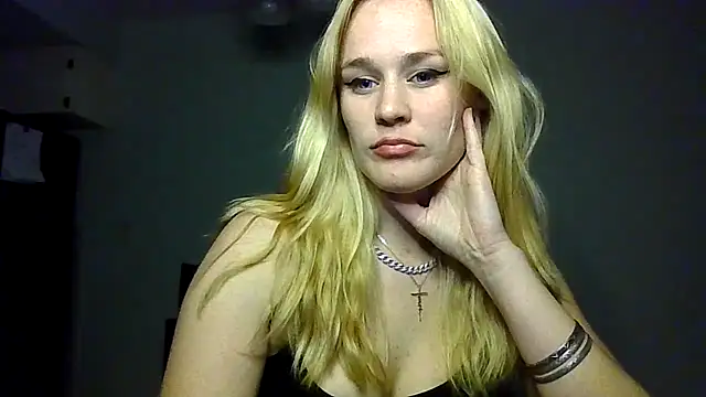 Snapshot of itsveritysloanxo chatting on 12-08-24, 05:39 itsveritysloanxo online show from 12-08-24, 05:39