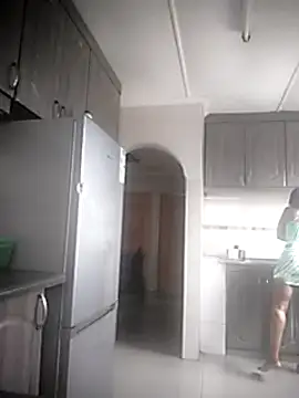 Snapshot of Feathergal69_ chatting on 12-06-24, 01:55 Feathergal69 online show from 12-06-24, 01:55