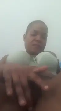 Snapshot of Feathergal69_ chatting on 02-21-25, 12:28 Feathergal69 online show from 02-21-25, 12:28