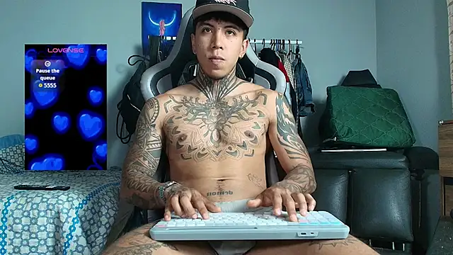 Nickhot0609 online show from 03-20-26, 09:14