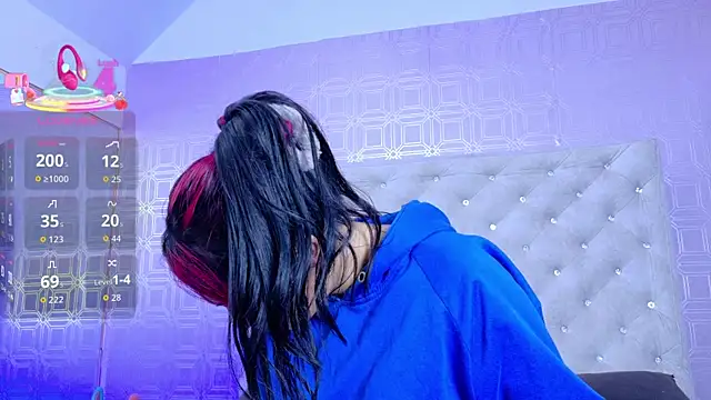 Snapshot of Derieri_D chatting on 09-30-25, 07:30 Derieri D online show from 09-30-25, 07:30