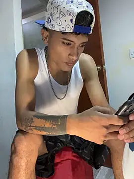 Edward Milleer online show from 12-27-24, 04:58