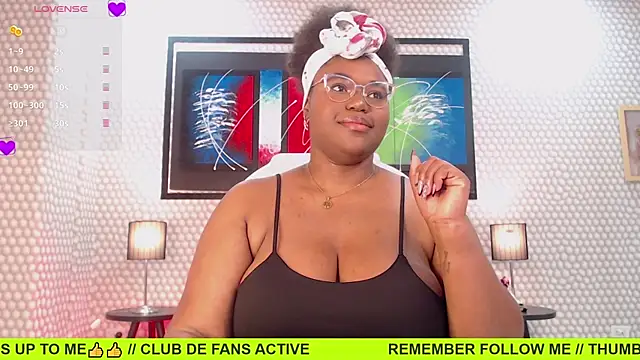 Snapshot of Makena_gh chatting on 12-29-24, 03:33 Makena gh online show from 12-29-24, 03:33