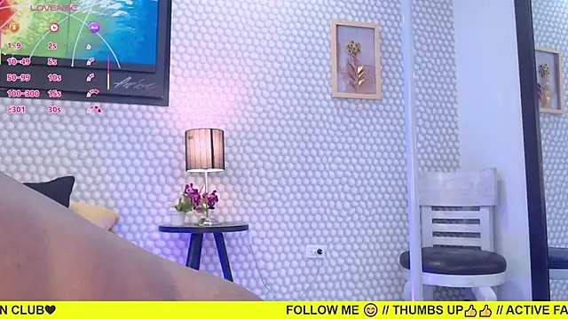 Snapshot of Makena_gh chatting on 01-29-25, 07:04 Makena gh online show from 01-29-25, 07:04