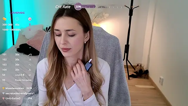 Sophie Enzo online show from 01-08-25, 02:35