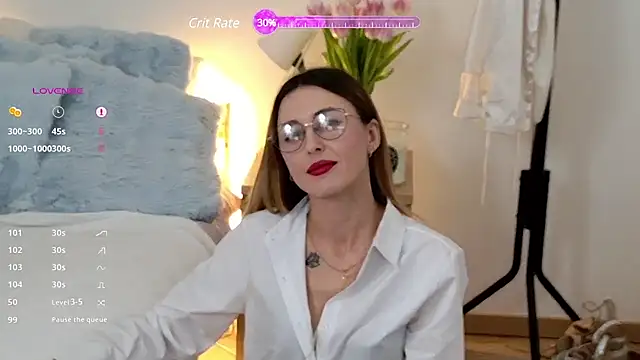 Sophie Enzo online show from 03-10-25, 09:51