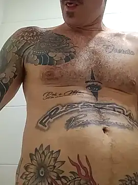 Snapshot of rolesexy chatting on 01-26-25, 06:48 rolesexy online show from 01-26-25, 06:48