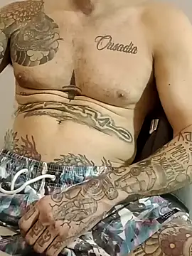 Snapshot of rolesexy chatting on 10-05-25, 02:21 rolesexy online show from 10-05-25, 02:21