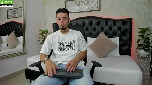 MattDevon online show from 01-18-25, 04:53